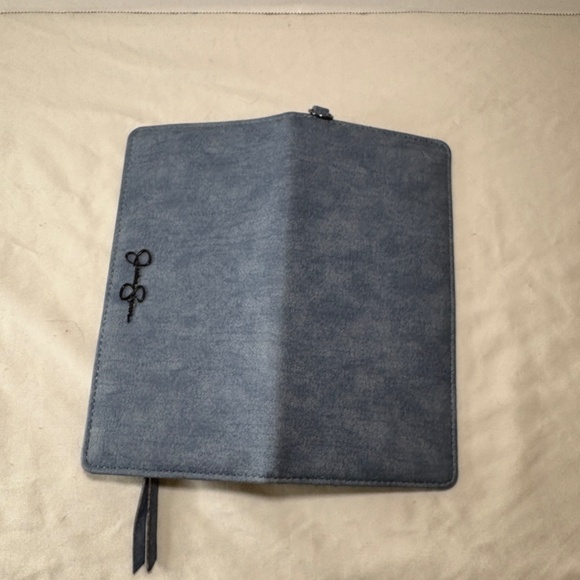 Jessica Simpson Faux Leather Slim Wristlet Wallet Color Denim - Picture 7 of 7